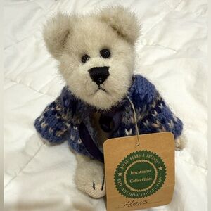 Boyds Bears Retired 6” Hans with Blue Patterned Sweater